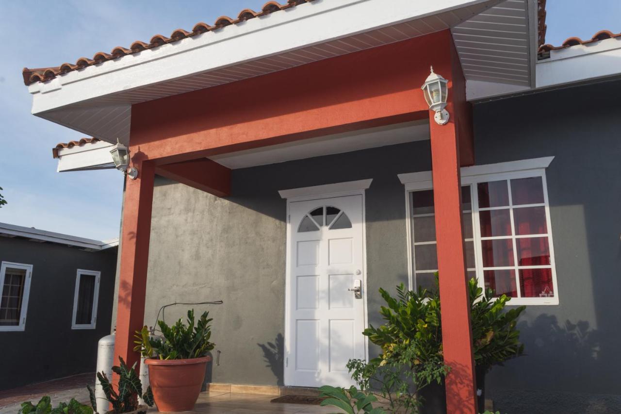 Vila La Casita Torres Oranjestad Exteriér fotografie